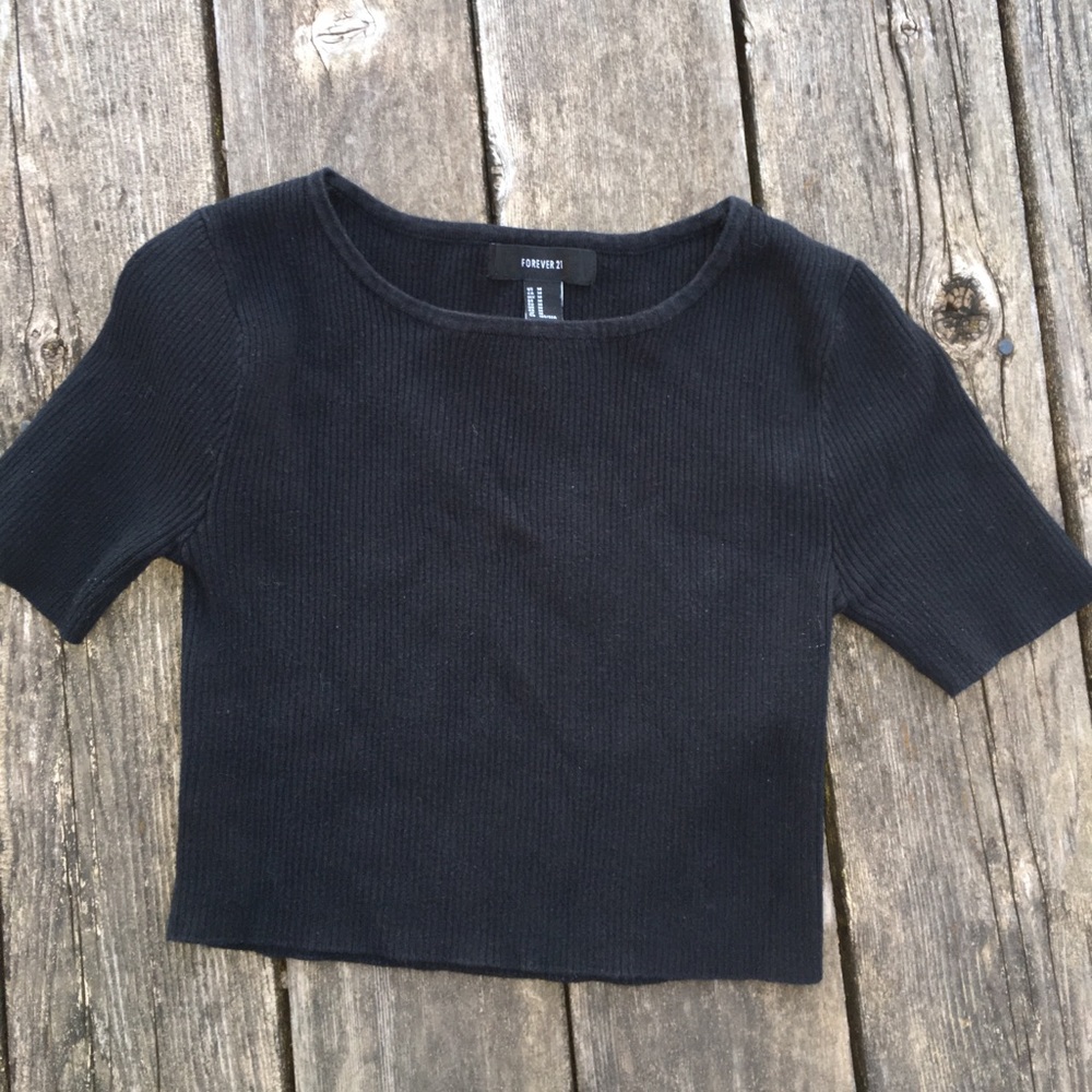 SOLD! Cute Black Crop